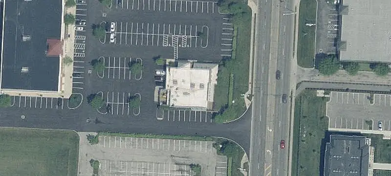 Shopping Center with New Lease