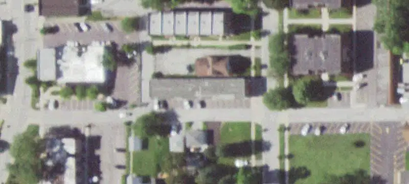 8-Unit Mixed-Use Building