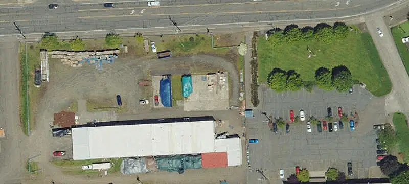 Flex Building with Loading Dock