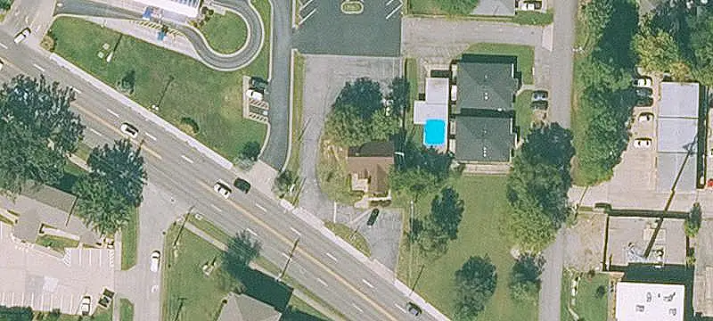 Multi-Tenant Office Building