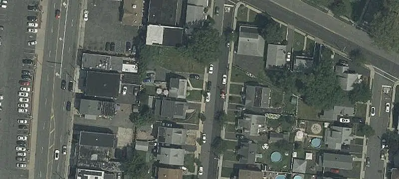 Upgraded Duplex with Fenced Yard