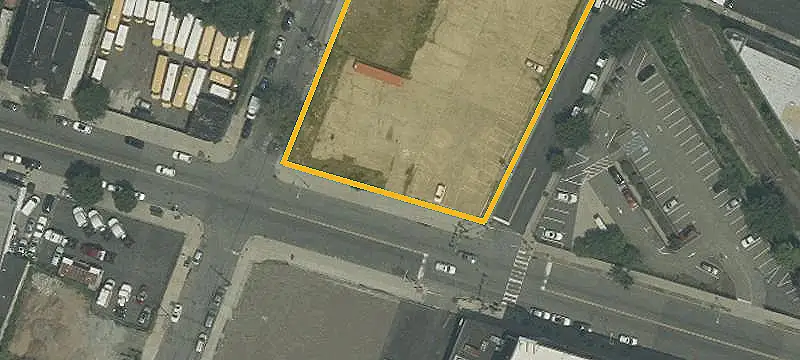 Full-Block Mixed-Use Land