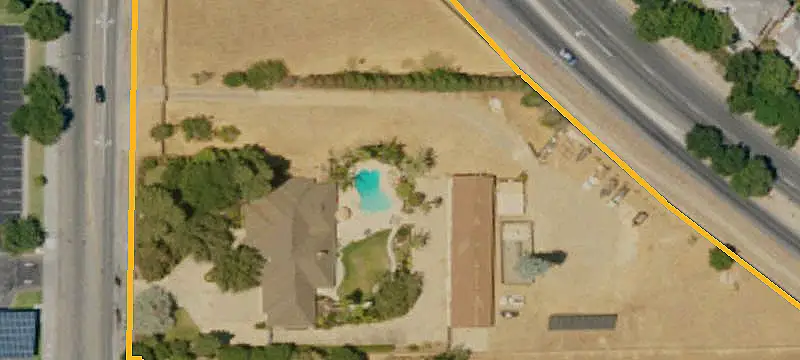 C-2 Zoned Commercial Land