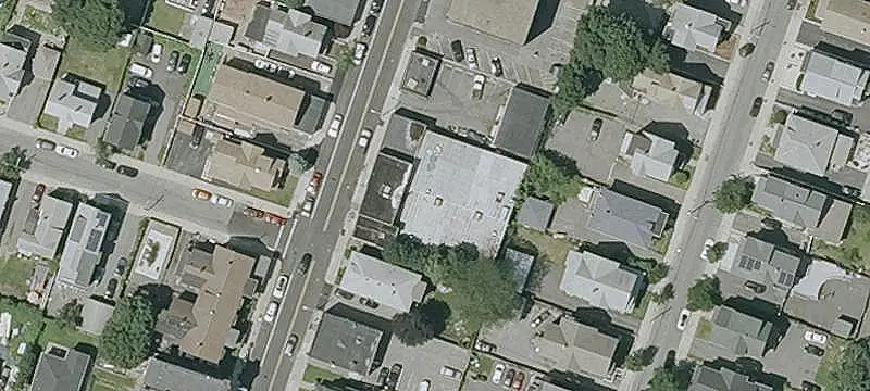 Single-Level Flex Space