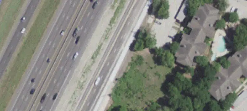 I-35 Commercial Land