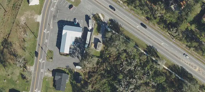 Liquor Store with Two Buildings