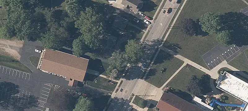10-Unit Apartment Building