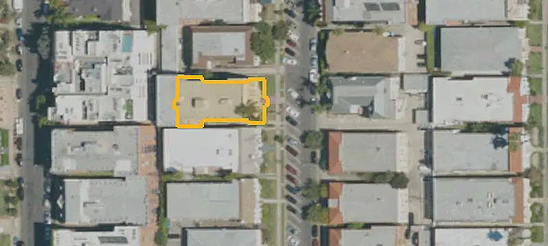 32-Unit Apartment Building