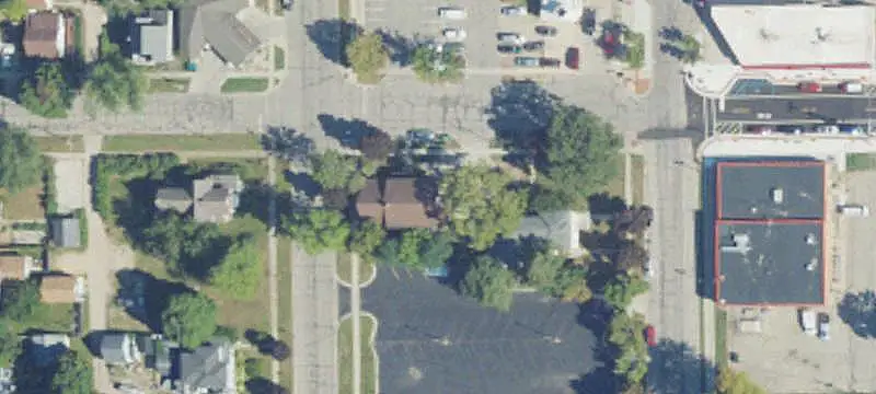 5-Unit Apartment Building