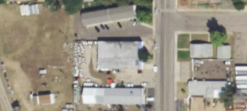 Warehouse with Fenced Yard
