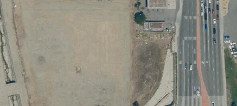 Signalized Intersection Commercial Land