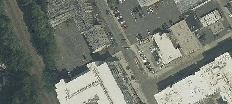 Three-Story Industrial Flex Building