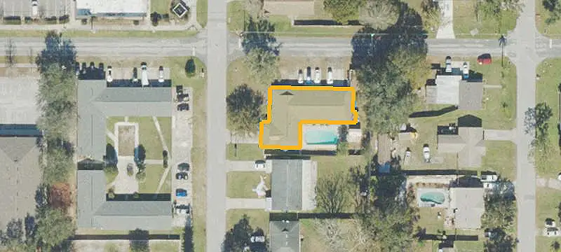 Triplex with Private Pool