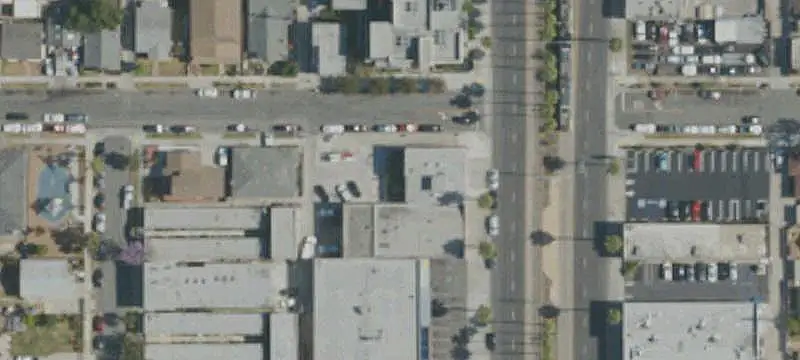 Corner Mixed-Use Unit