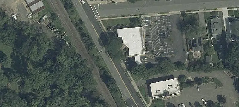 Single-Tenant Bank Branch