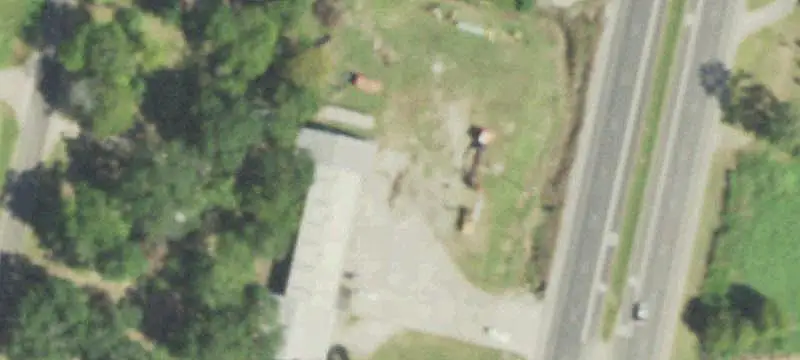 Six-Bay Auto Shop