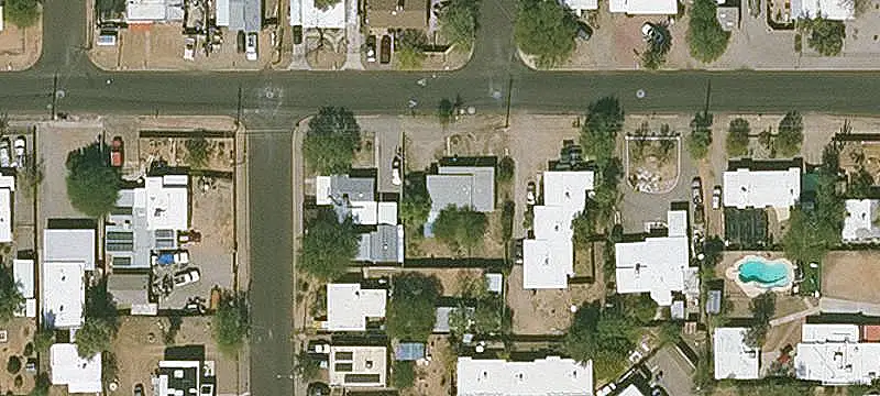 Renovated Duplex with Fenced Yards