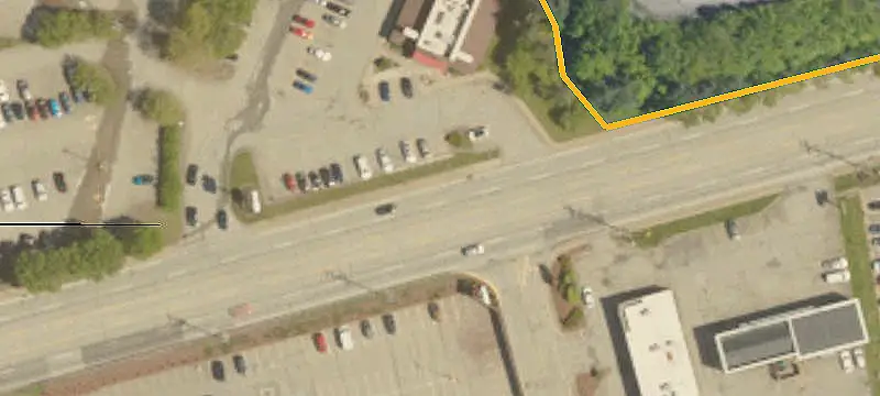 NNN Ground Lease Under Retail Center