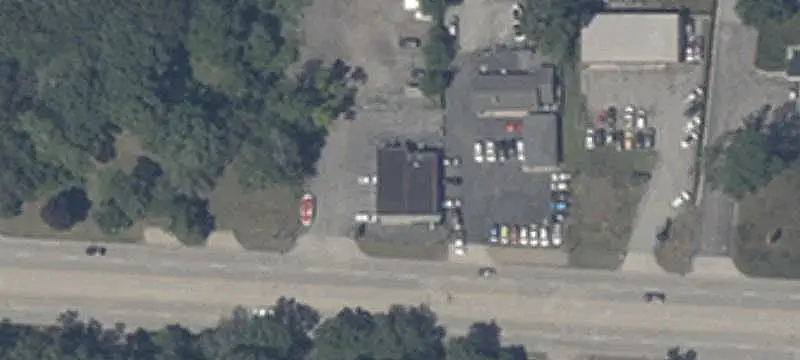 Storefront Property with Private Bathrooms