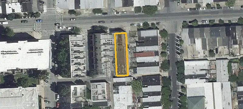 Freestanding Specialty Property