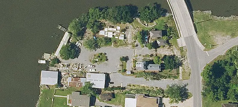 Waterfront Mixed-Use Property
