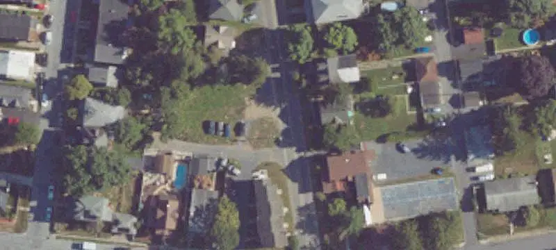Mixed-Use Property with Garage