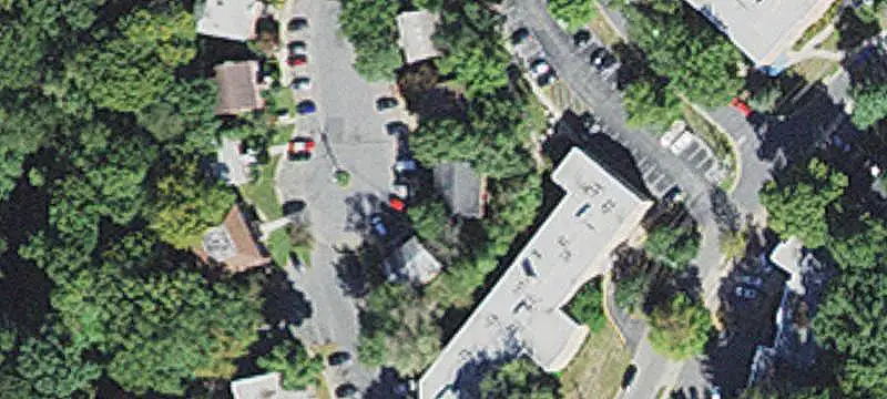 17-Unit Apartment Building