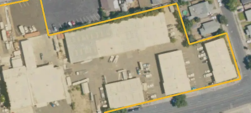 Multi-Building Flex Space