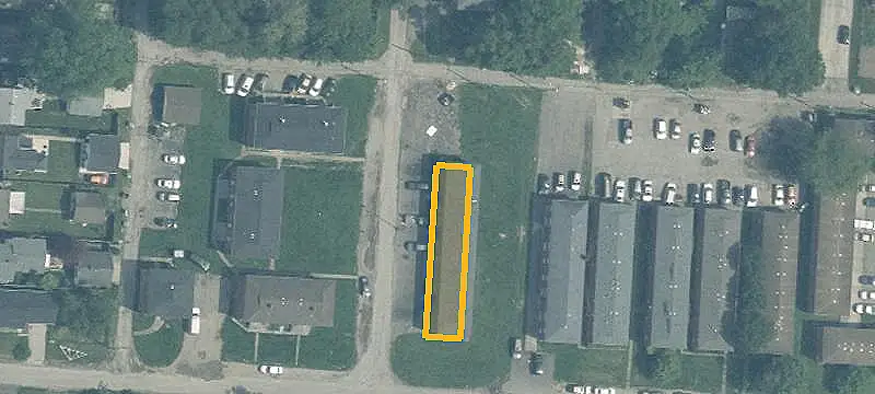 10-Unit Apartment Building