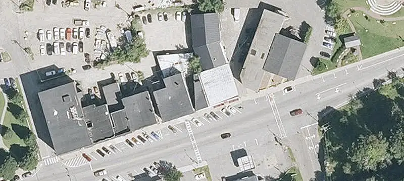 Three-Unit Mixed-Use Building