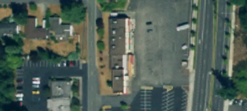 Retail Building with Flexible Zoning