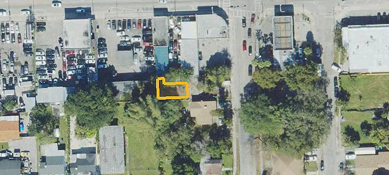 Duplex with Two 2/1 Units