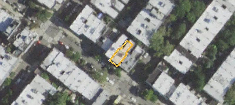 8-Unit Apartment Building