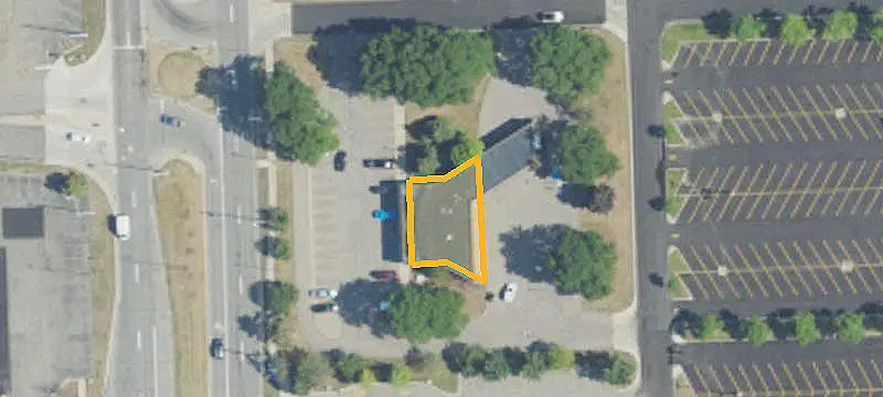Freestanding Single-Tenant Bank