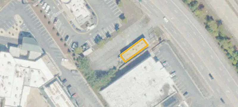 Storefront Building with Walk-In Freezer