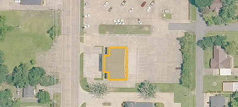 Multi-Tenant Strip Mall