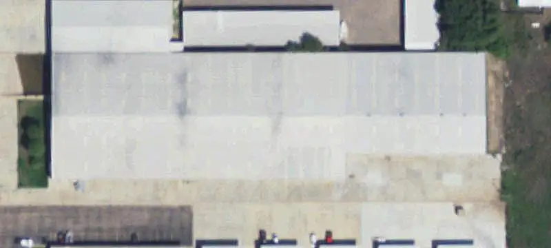 Distribution Warehouse With Dock Doors