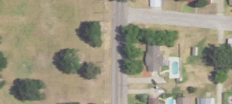Mixed-Zoning Commercial Land