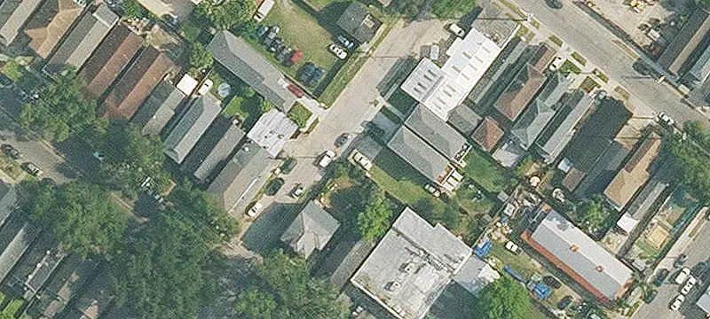 Duplex with Detached Cottage