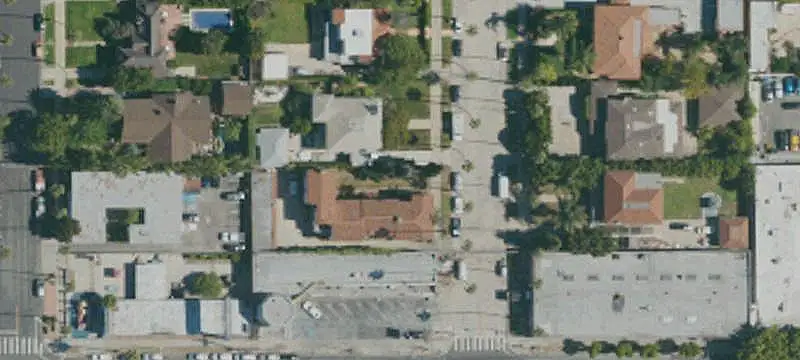 8-Unit Spanish-Style Apartment Building