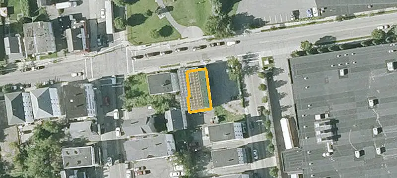 27-Unit Apartment Building with Solar