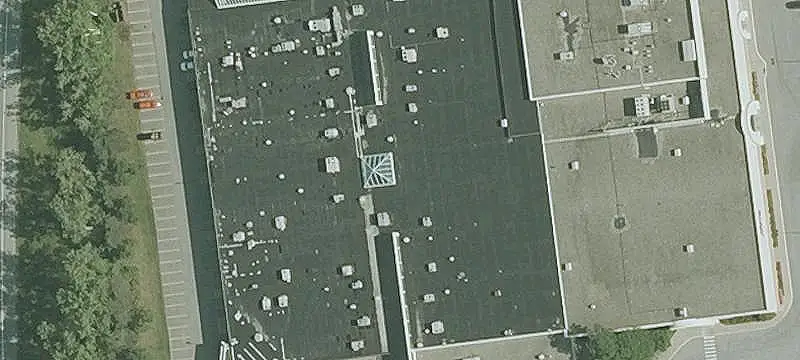 Regional Shopping Center with Anchors