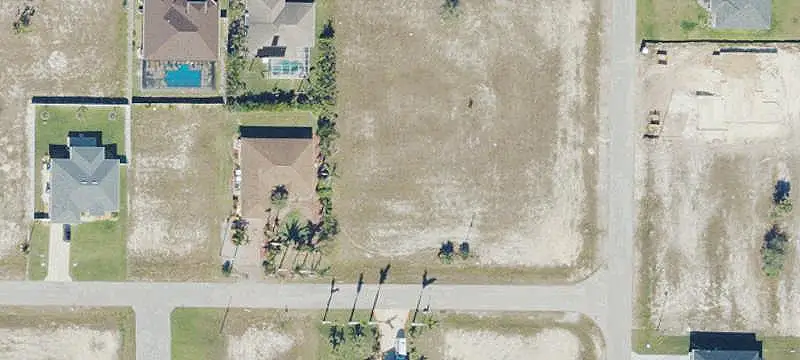 Lots/Land