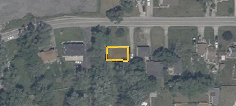 Updated Duplex with Vacant Delivery
