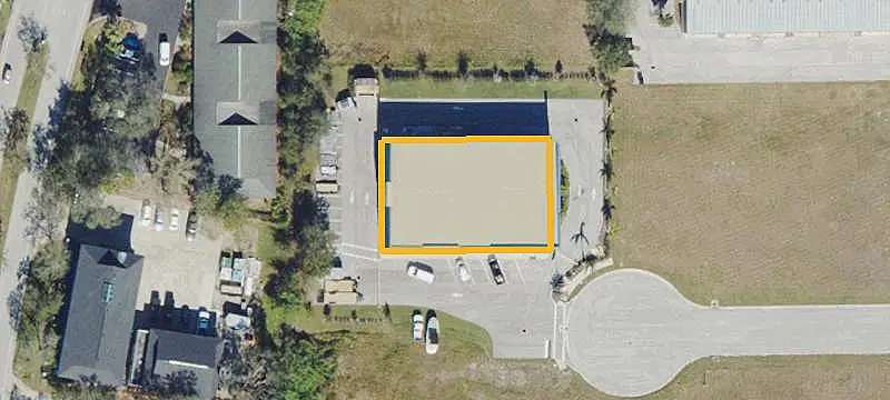 Private Garage Condominium