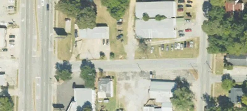 Two-Parcel Auto Shop Property
