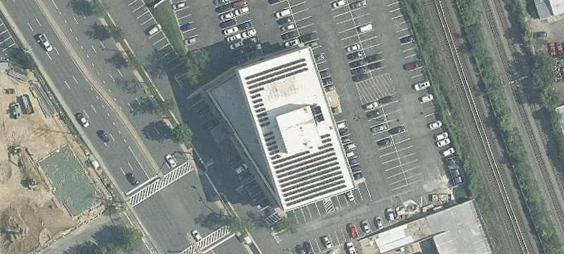 Office Units Near Metro Access