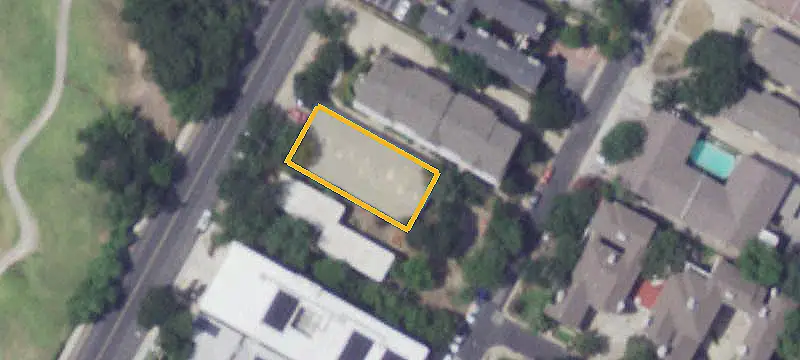 12-Unit Apartment Property