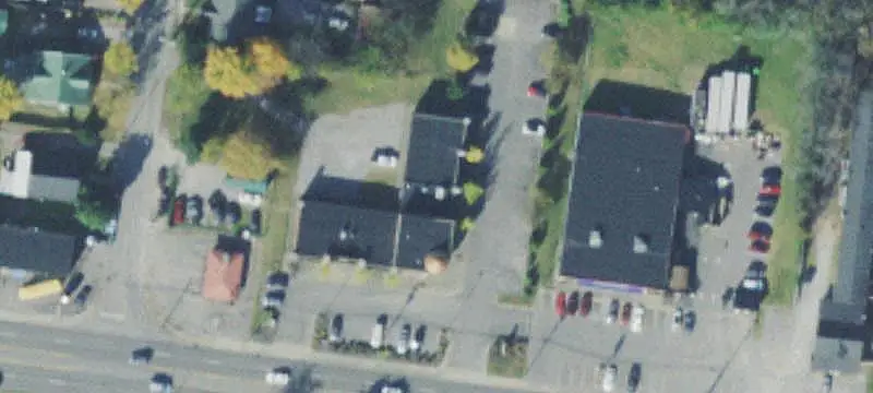 Subdividable Retail Space