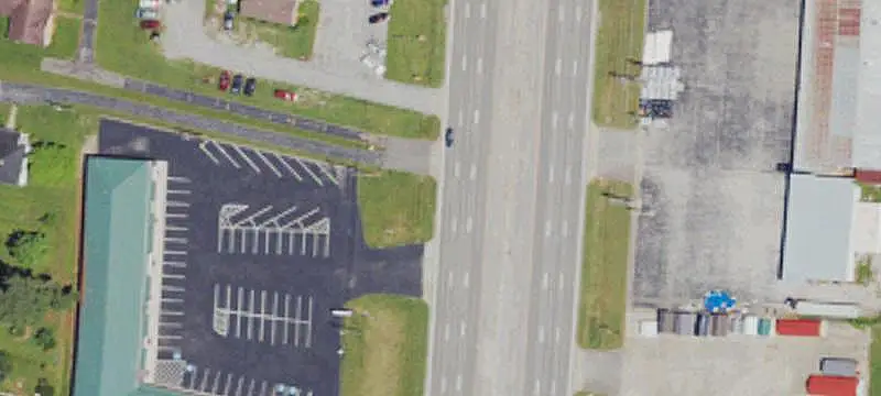 Car Wash with Self-Service Bays